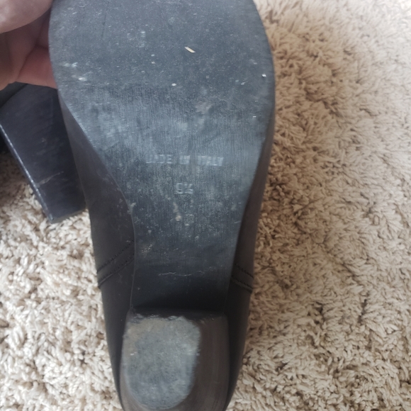 Booties - Picture 5 of 5